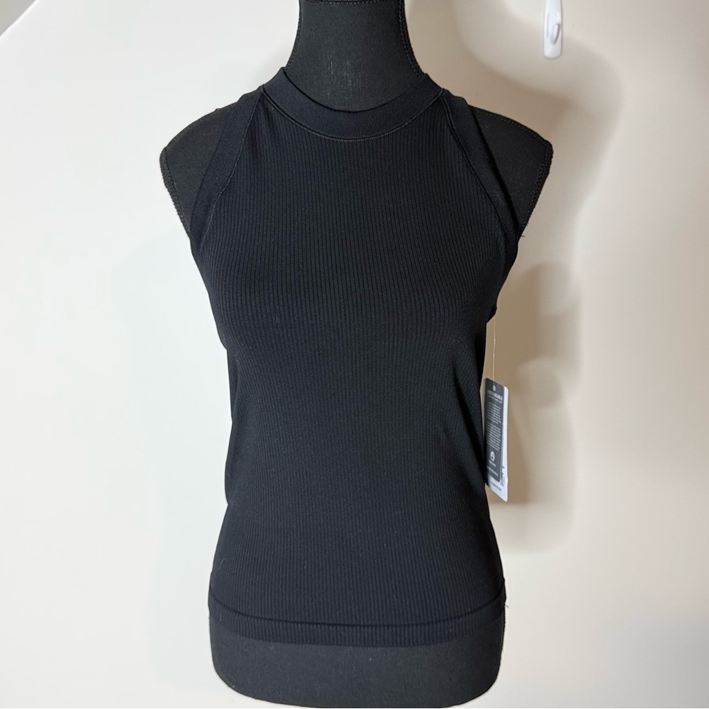 ATHLETA New Renew Seamless Tank Black Ribbed Racerback Fitted Size Medium - Picture 3 of 14